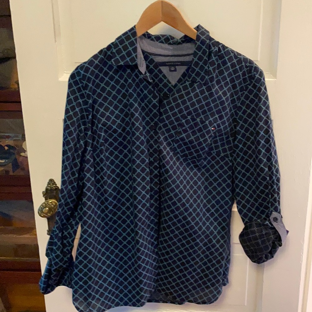 Tommy Hilfiger long-sleeve button down blouse